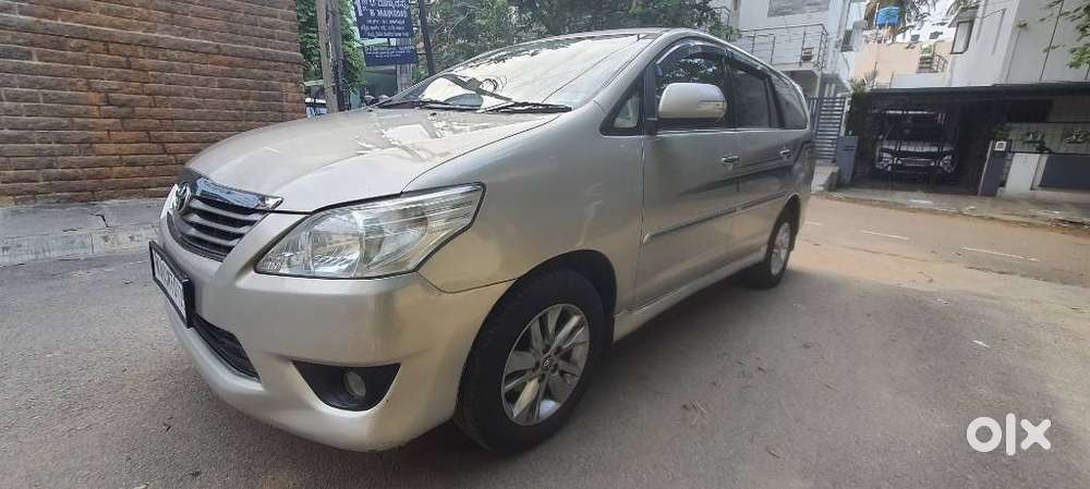 Toyota Innova 2.5 V 7 Str, 2013, Diesel