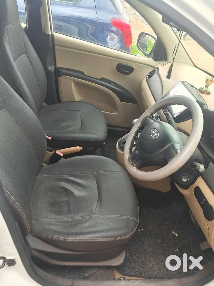 Hyundai I10 Sportz Petrol 2010