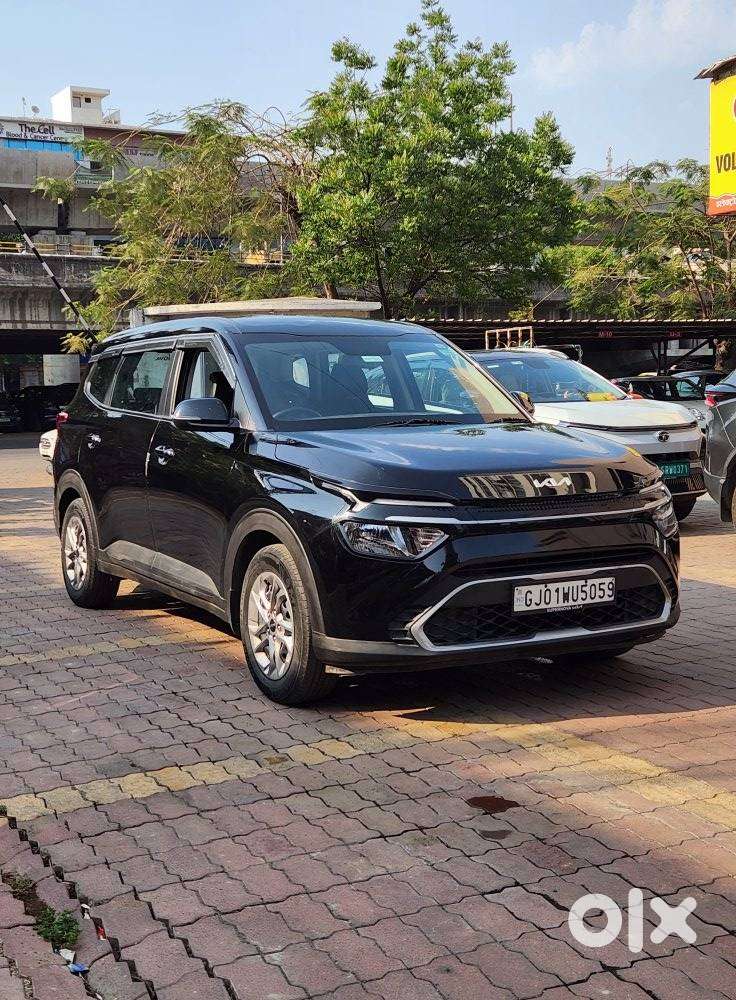 Kia Carens 1.5 Premium 7 Str, 2024, Diesel