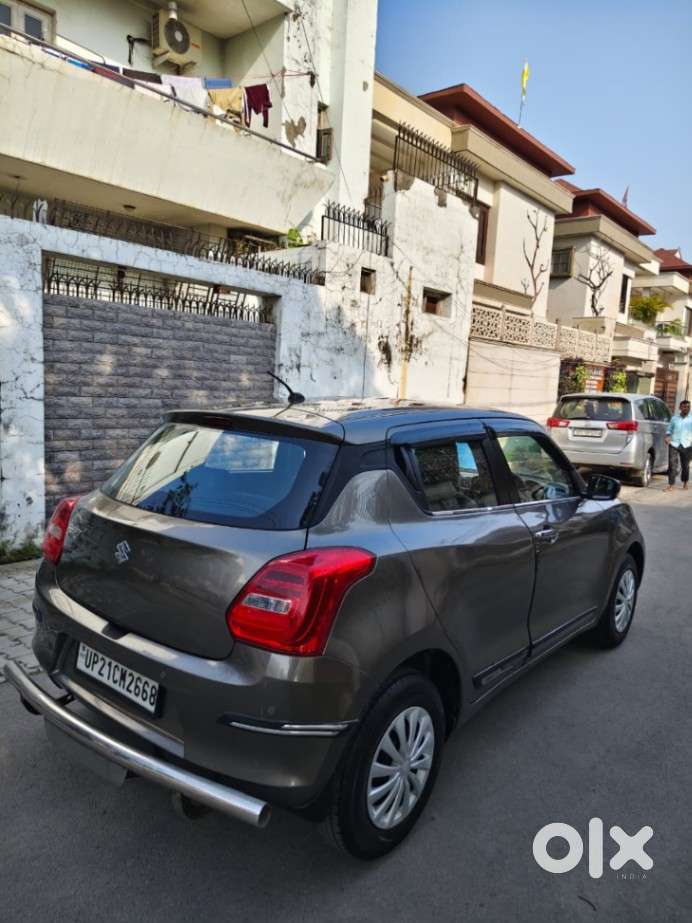 Maruti Suzuki Swift Vxi + Manual, 2021, Petrol