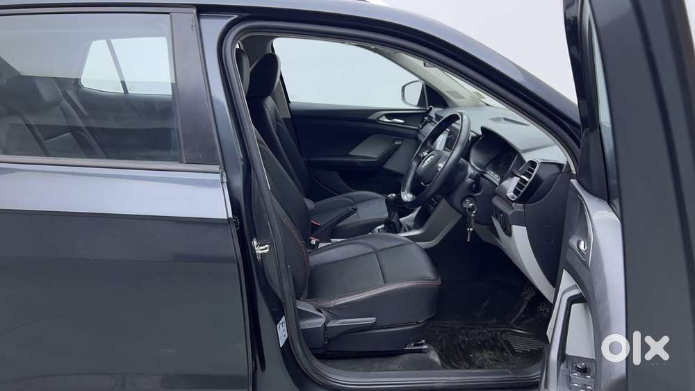 Skoda Kushaq Ambition 1.0l Tsi Mt, 2022, Petrol