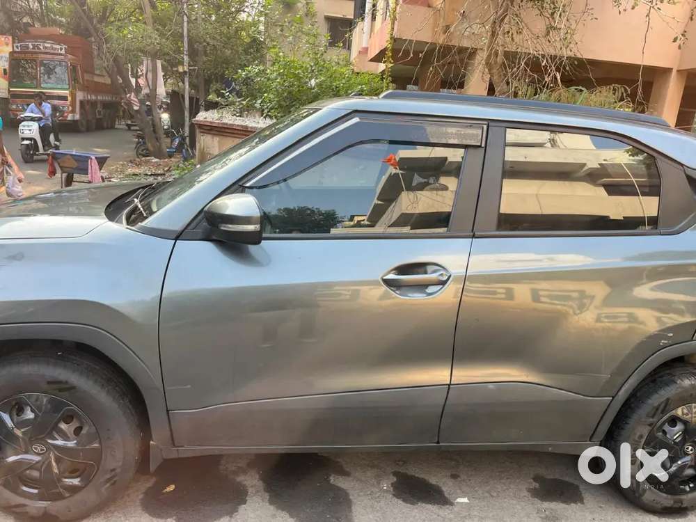 Tata Punch 2023 Petrol 35700 Km Driven