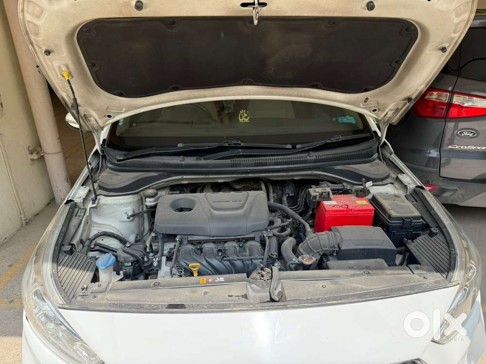 Hyundai Verna Petrol 2019