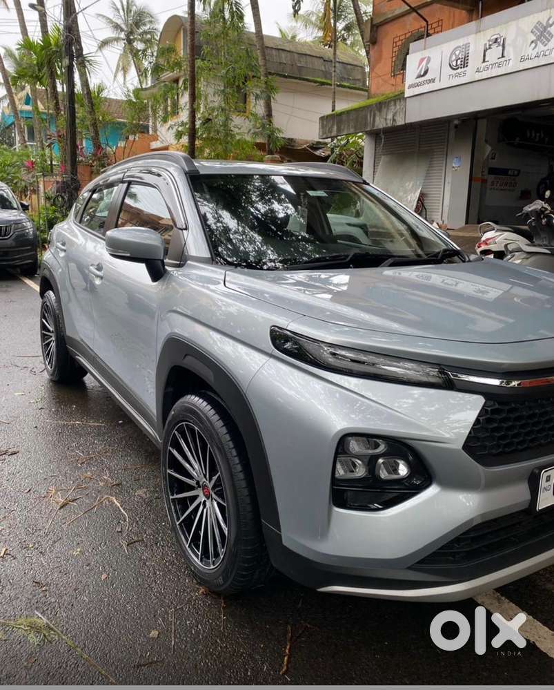 Toyota Urban Cruiser 2024 With 3 Years Availabe Comprehensive Warranty