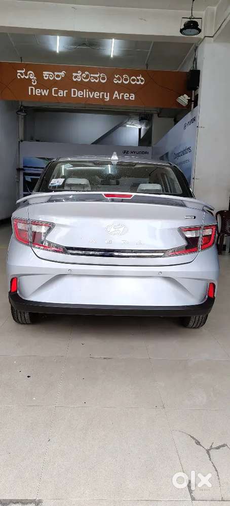 Hyundai Aura Sx Cng 2025 Variant