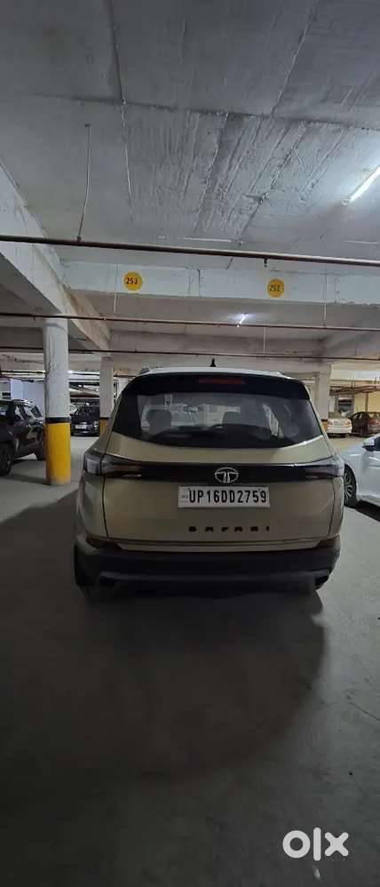 Tata Safari 2022 Diesel 138000 Km Driven