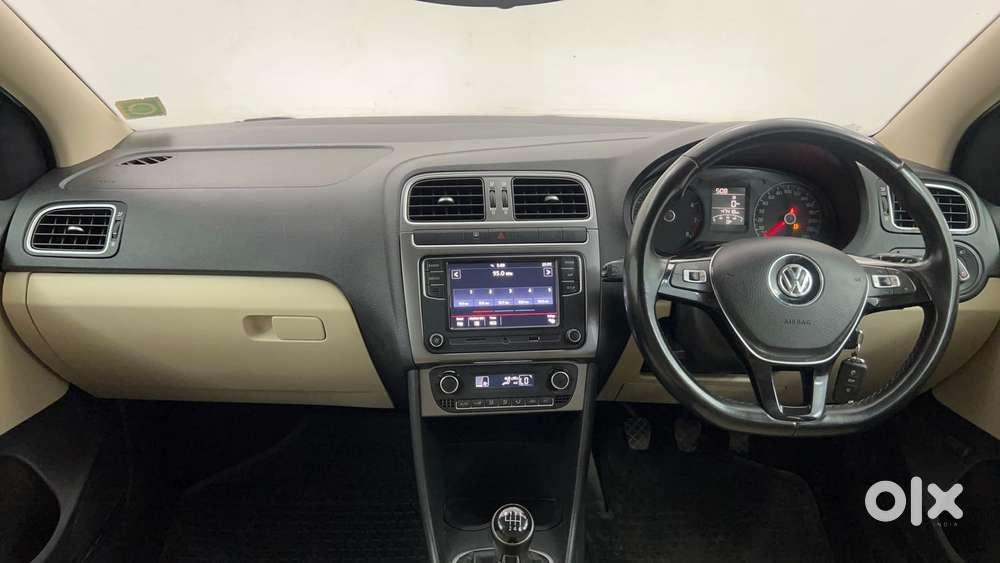 Volkswagen Vento 1.2 Tsi Highline At, 2020, Petrol