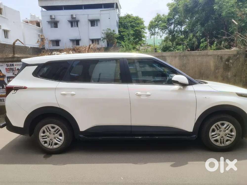 Kia Carens Premium 2026 Car