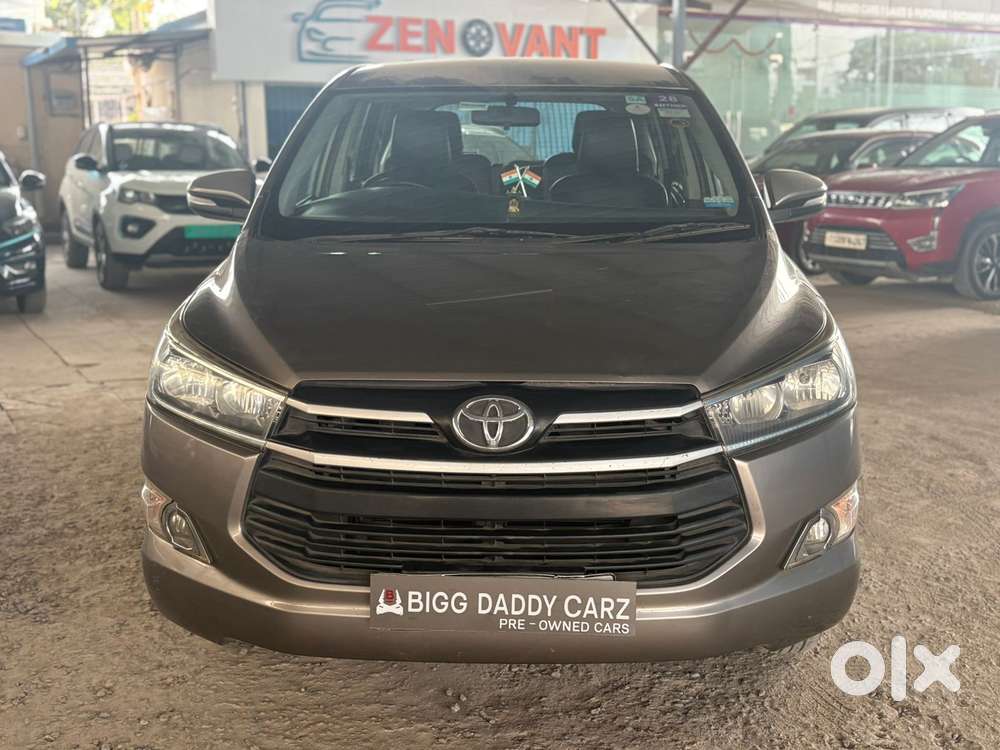 Toyota Innova Crysta 2.4 Gx Mt, 2017, Diesel