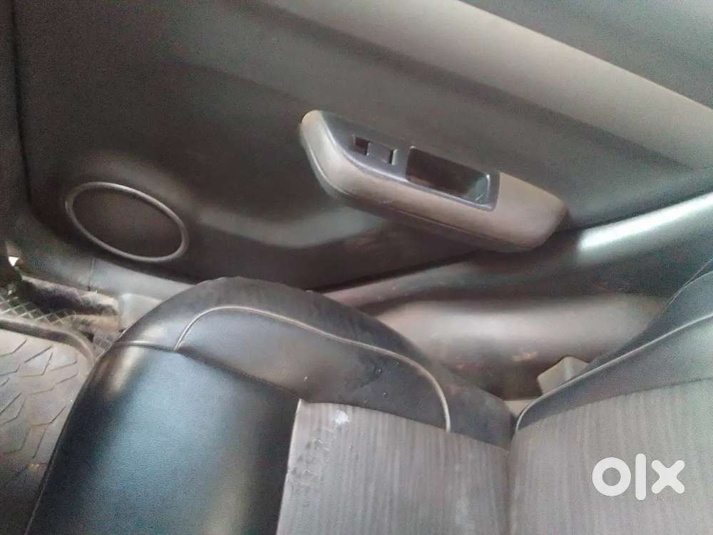 Maruti Suzuki Swift 2006 Petrol 78547 Km Driven