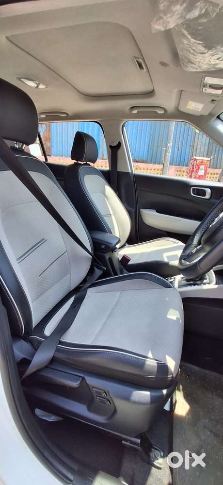 Hyundai Venue 1.0 Sx (o) Turbo Dct, 2022, Petrol