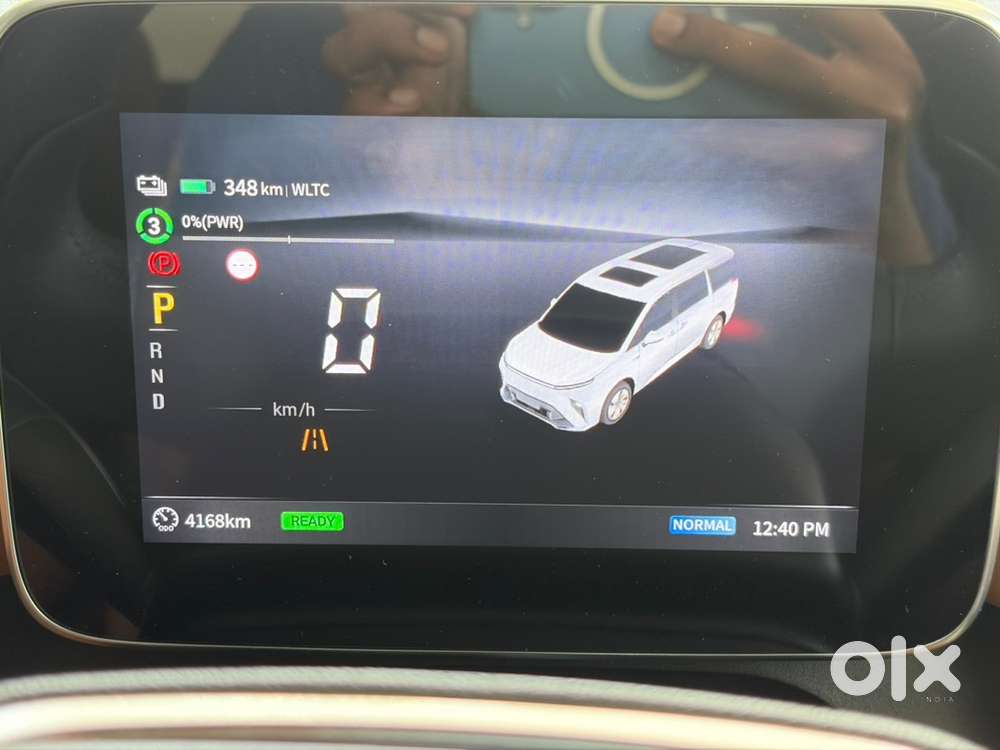 Mg M9 Electric Limo 2026