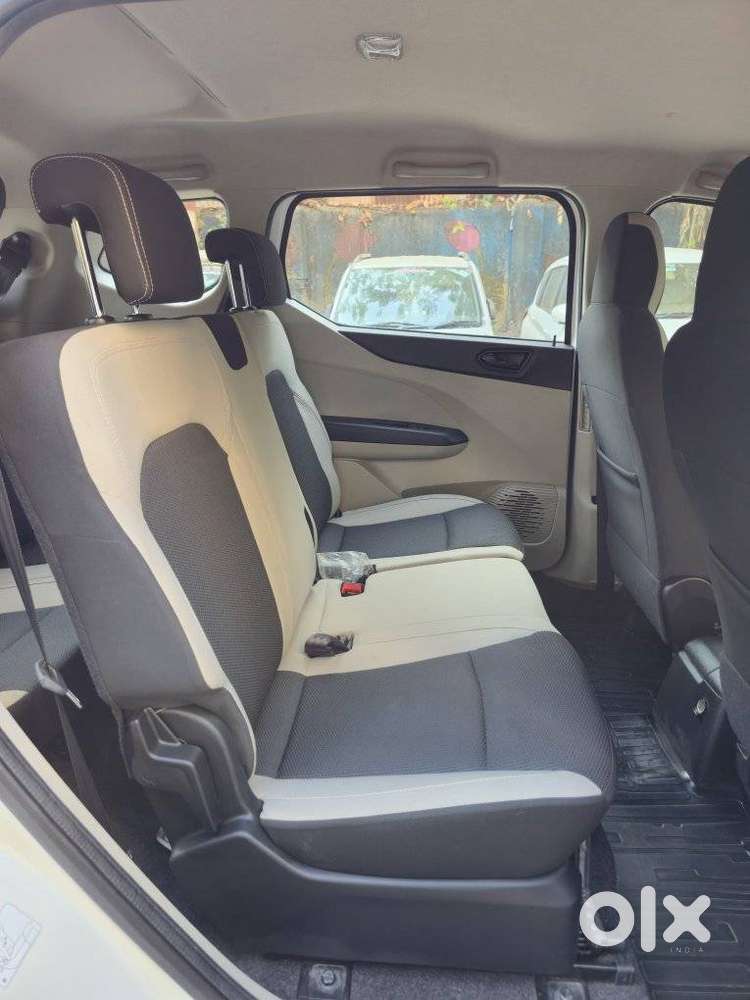 Renault Triber Rxt, 2019, Petrol