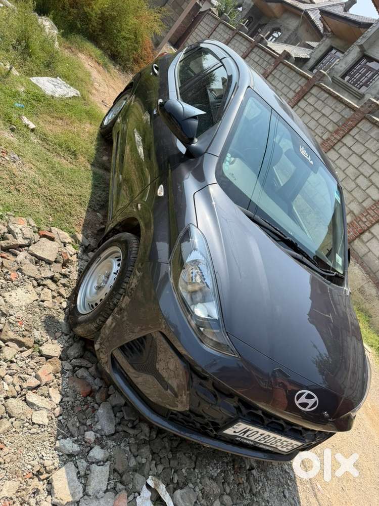 Hyundai Aura Petrol Manual 2026