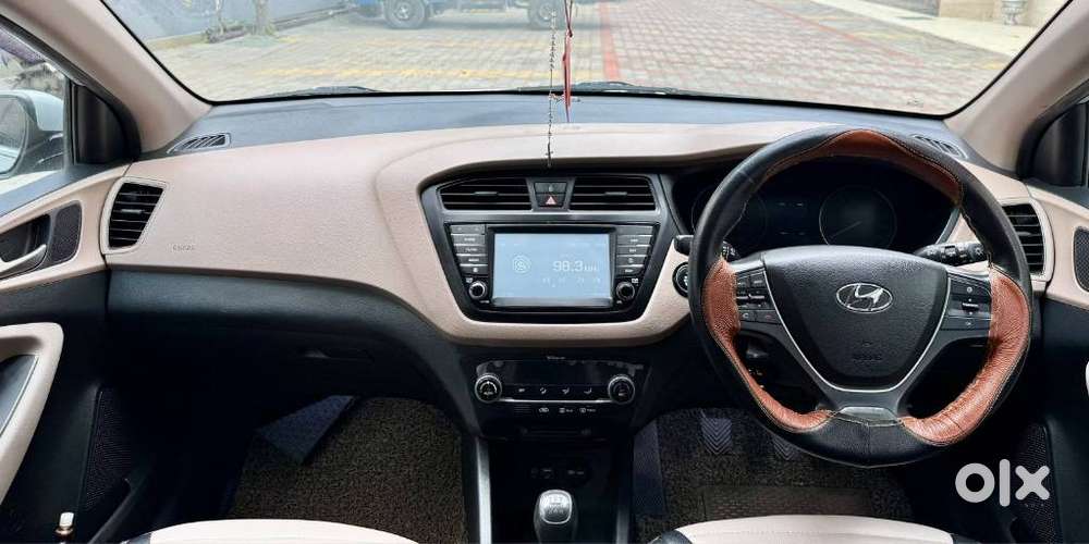 Hyundai I20 Petrol Asta, 2017, Petrol