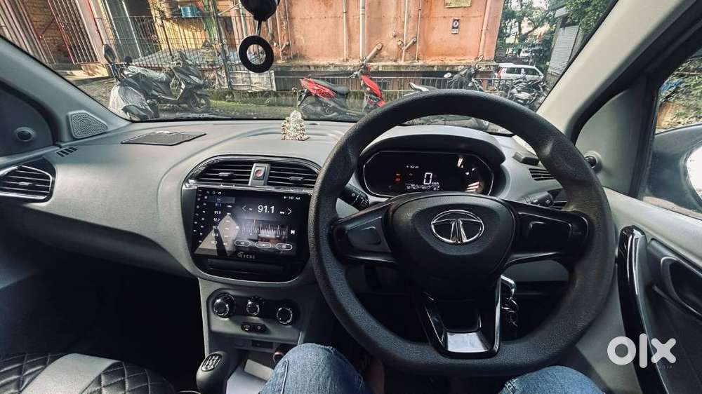 Tata Tigor Petrol 2020