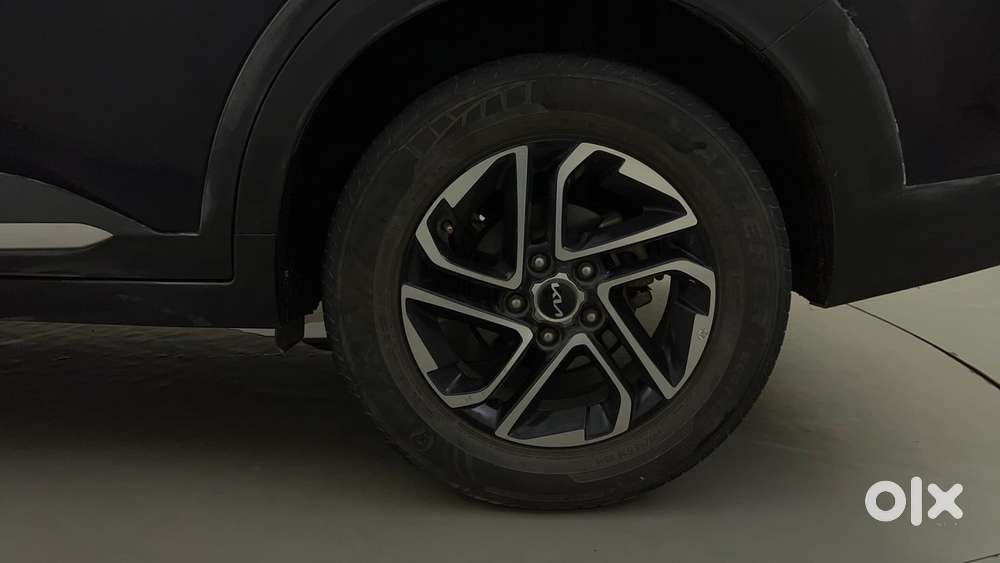 Kia Carens 1.5 Luxury Plus Diesel At 6 Str, 2022, Diesel