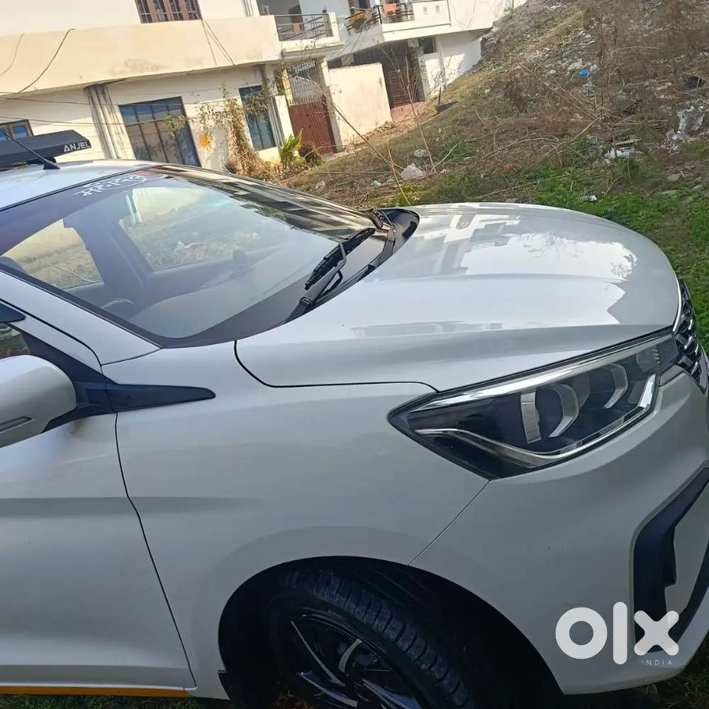 Maruti Ertiga Vxi Petrol 2024