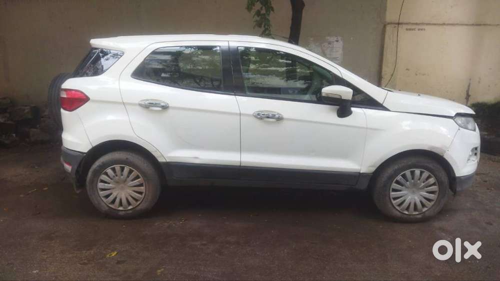Sale 5lakh Ford Ecosport Trend Diesel 2014 Mfg