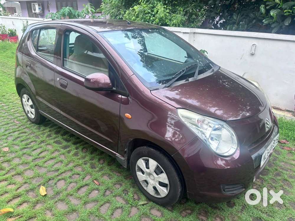 Doctor Owned Maruti Suzuki A-star 2013 Petrol 125000 Km Driven