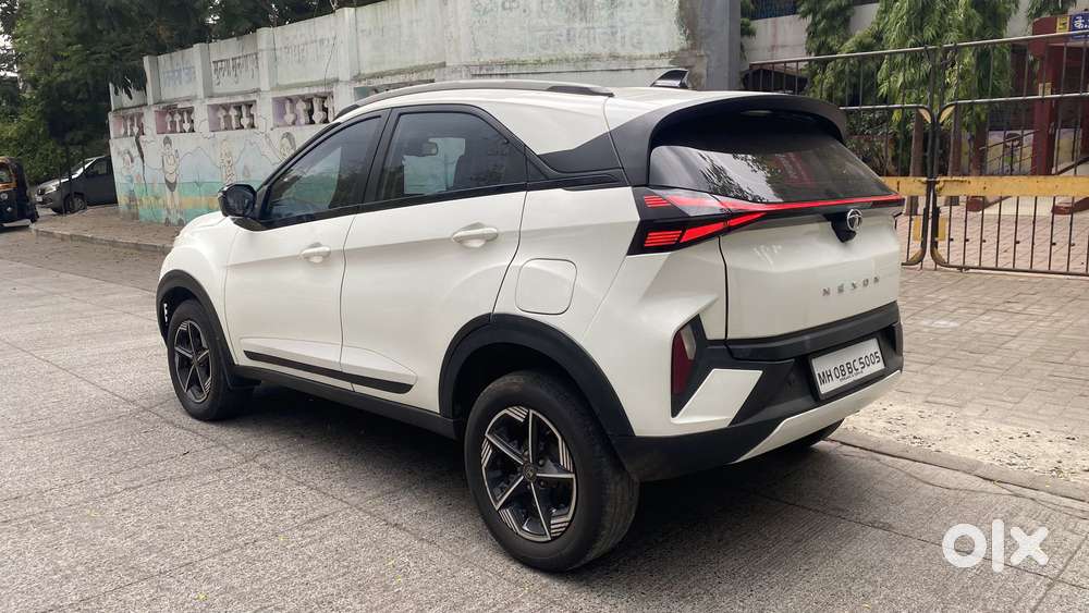 Tata Nexon Creative 1.2 Revotron Petrol 6 Amt, 2023, Petrol