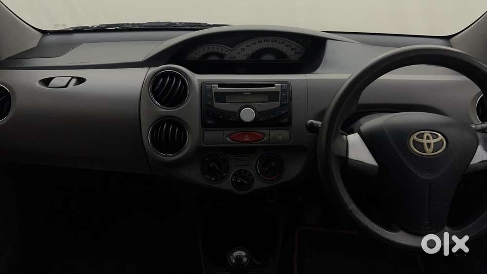 Toyota Etios 2010-2012 V, 2011, Petrol