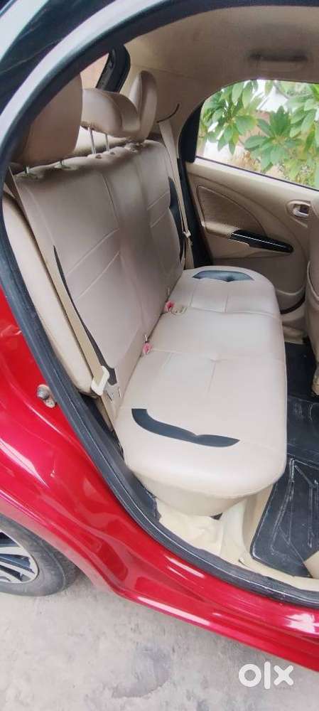 Toyota Etios Liva Vd Dual Tone, 2019, Diesel