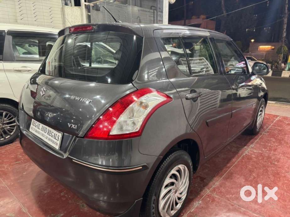 Maruti Suzuki Swift 1.2 Vxi (o), 2016, Petrol