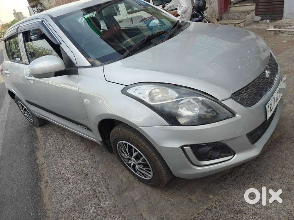 Maruti Suzuki Swift Lxi Optional-o, 2015, Petrol