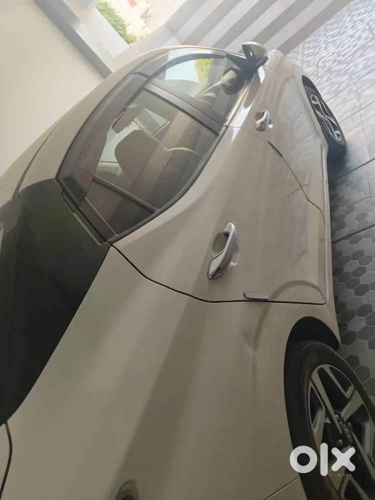 Hyundai Aura 2022 Petrol Well Maintained