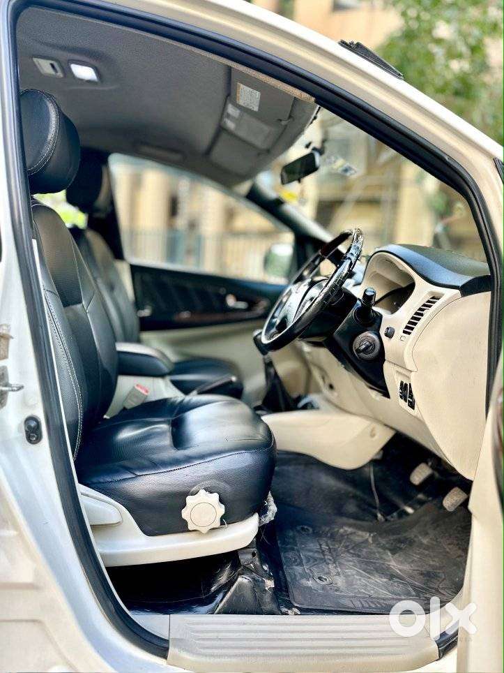 Toyota Innova 2.5 V 7 Str, 2014, Diesel