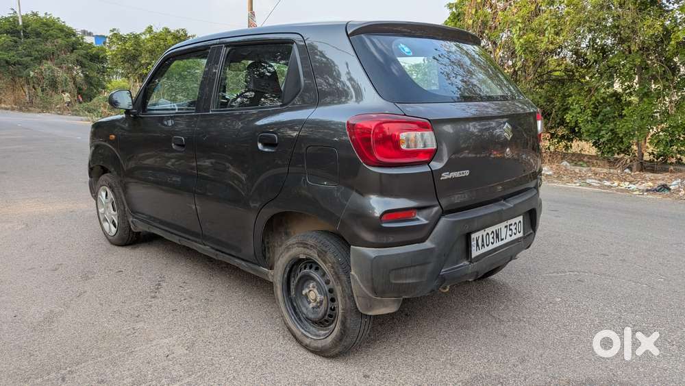 Maruti Suzuki S-presso Vxi Opt, 2022, Petrol
