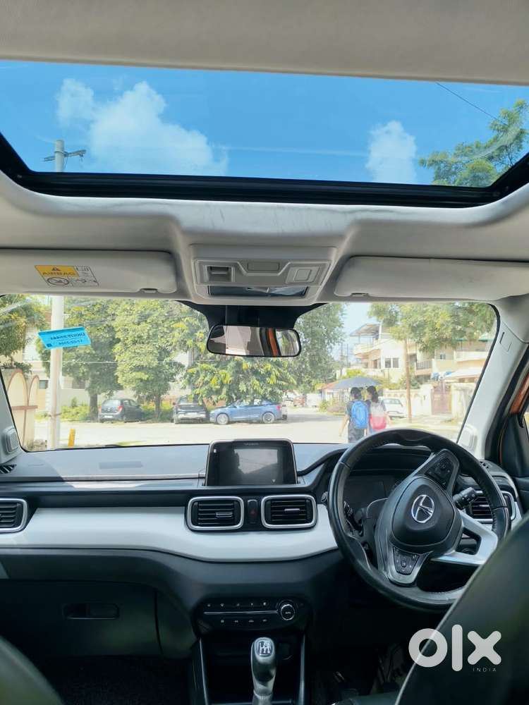 Tata Punch Accomplished Dazzle Mt Sunroof, 2024, Petrol