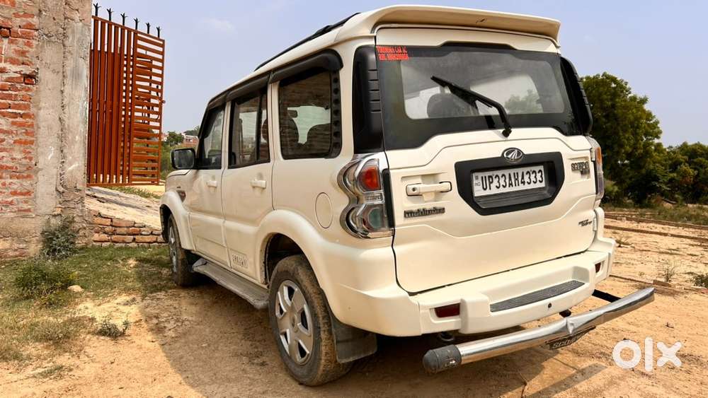 Mahindra Scorpio 2015 Diesel Manual Year