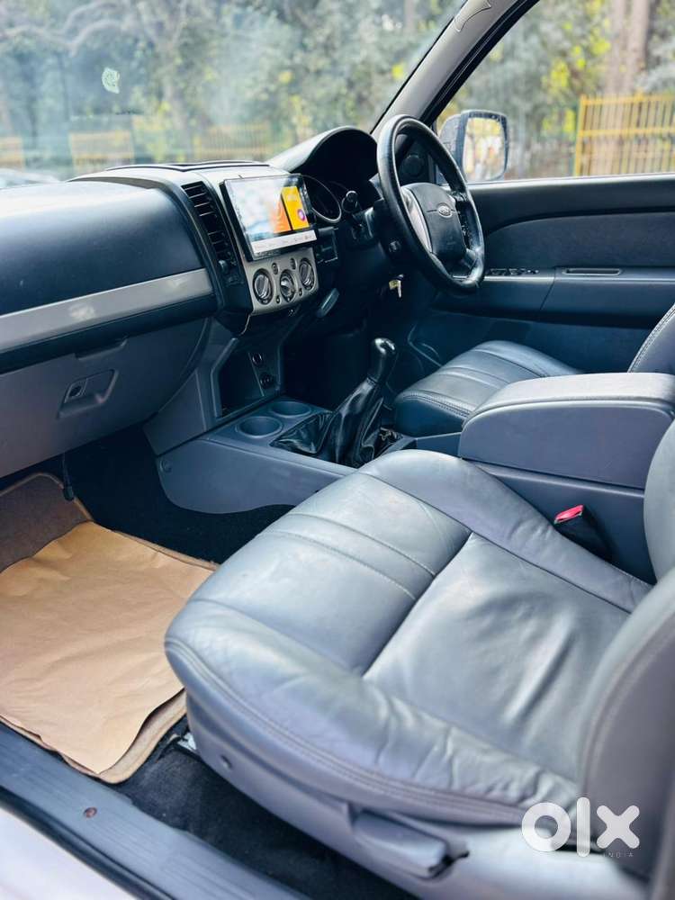 Ford Endeavour 2.5 4x2 Mt, 2015, Diesel