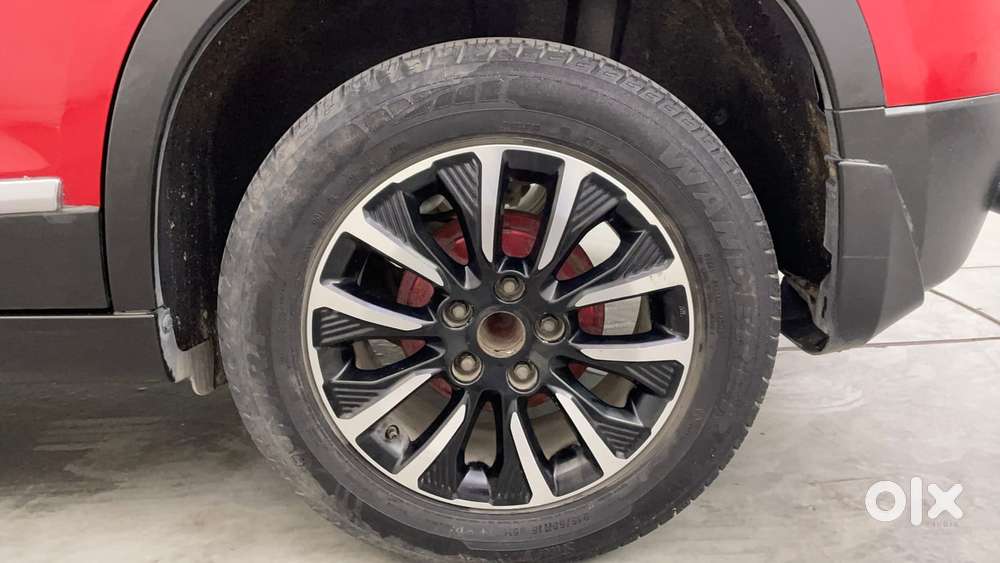 Maruti Suzuki Vitara Brezza 1.5 Zxi Plus Dual Tone, 2020, Petrol
