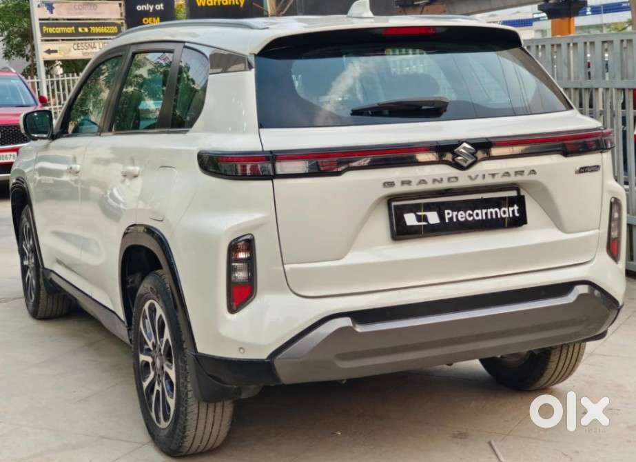 Maruti Suzuki Grand Vitara 1.5 Alpha Plus Intelligent Hybrid Ecvt, 2..