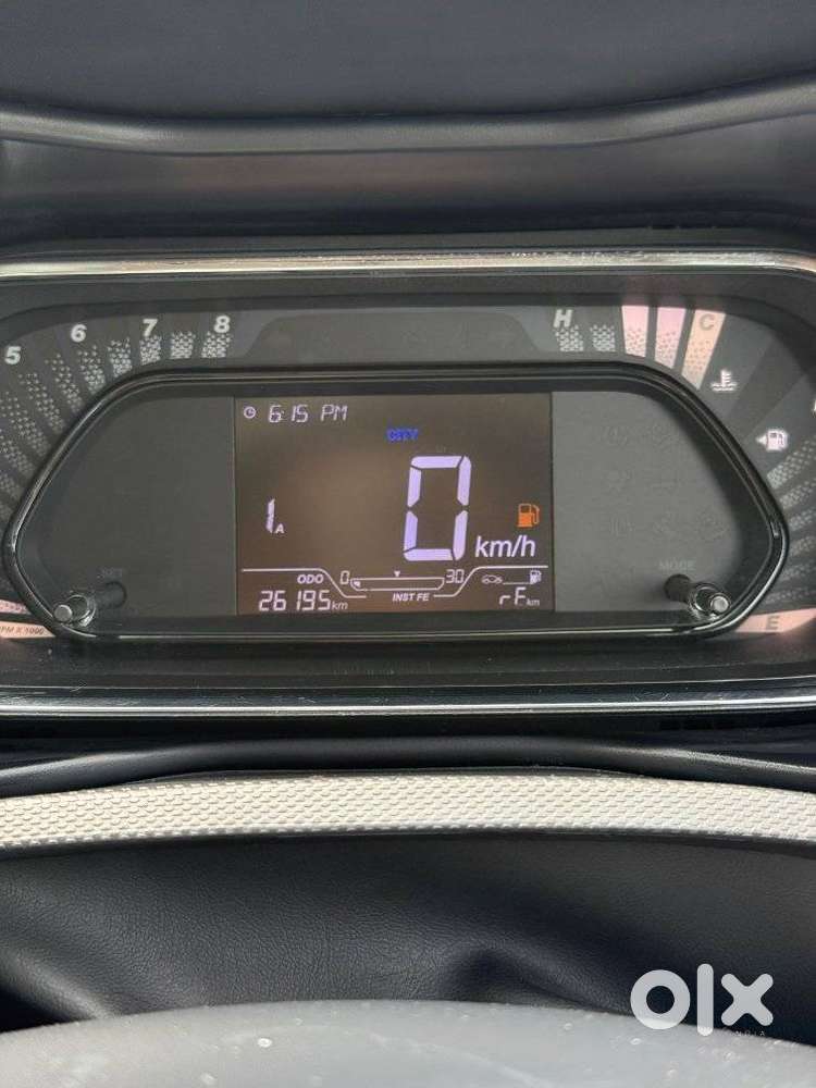 Tata Nexon 1.2 Revotron Xma Amt (s), 2022, Petrol