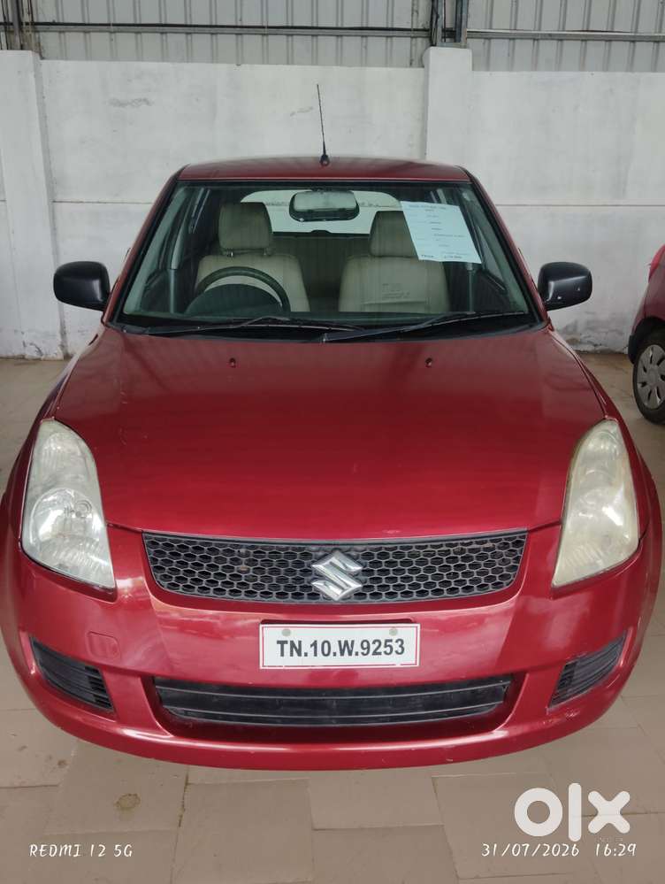 Maruti Suzuki Swift Lxi Bsiii, 2009, Petrol