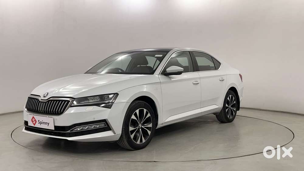 Skoda Superb L&k 1.8 Tsi At, 2023, Petrol