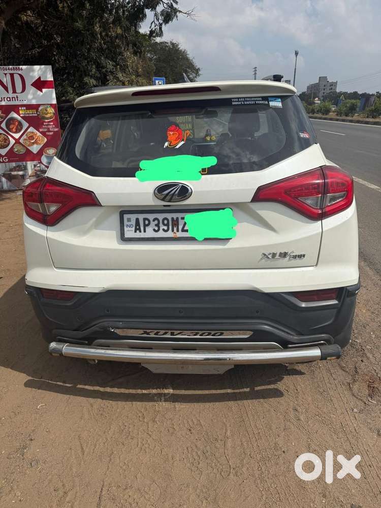 Mahindra Xuv 300 2022 Diesel 45600 Km Driven
