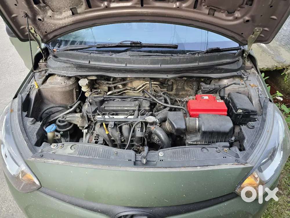 Hyundai I20 Petrol Manual 2012