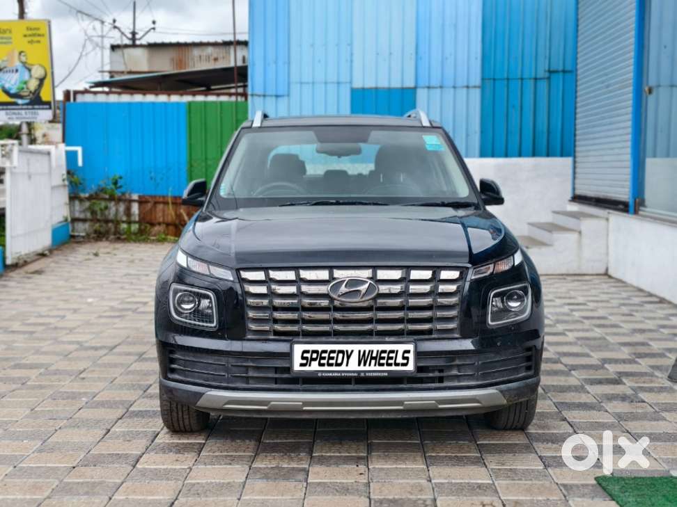 Hyundai Venue Sx Mt, 2024, Petrol
