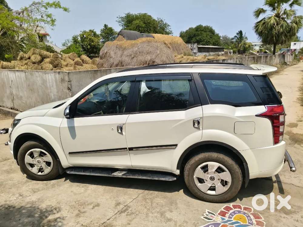 Mahindra Xuv500 2016 Diesel 59300 Km Driven