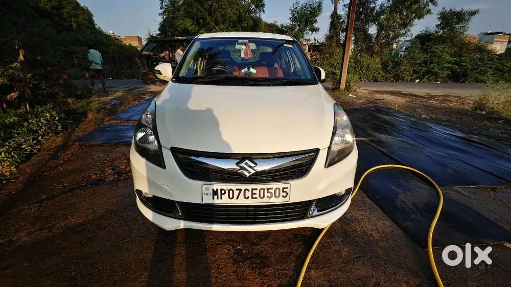 Maruti Suzuki Dzire 2017 Cng & Hybrids 120000 Km Driven
