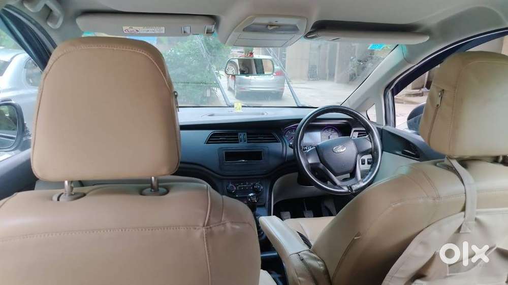 Mahindra Marazzo M2 2019