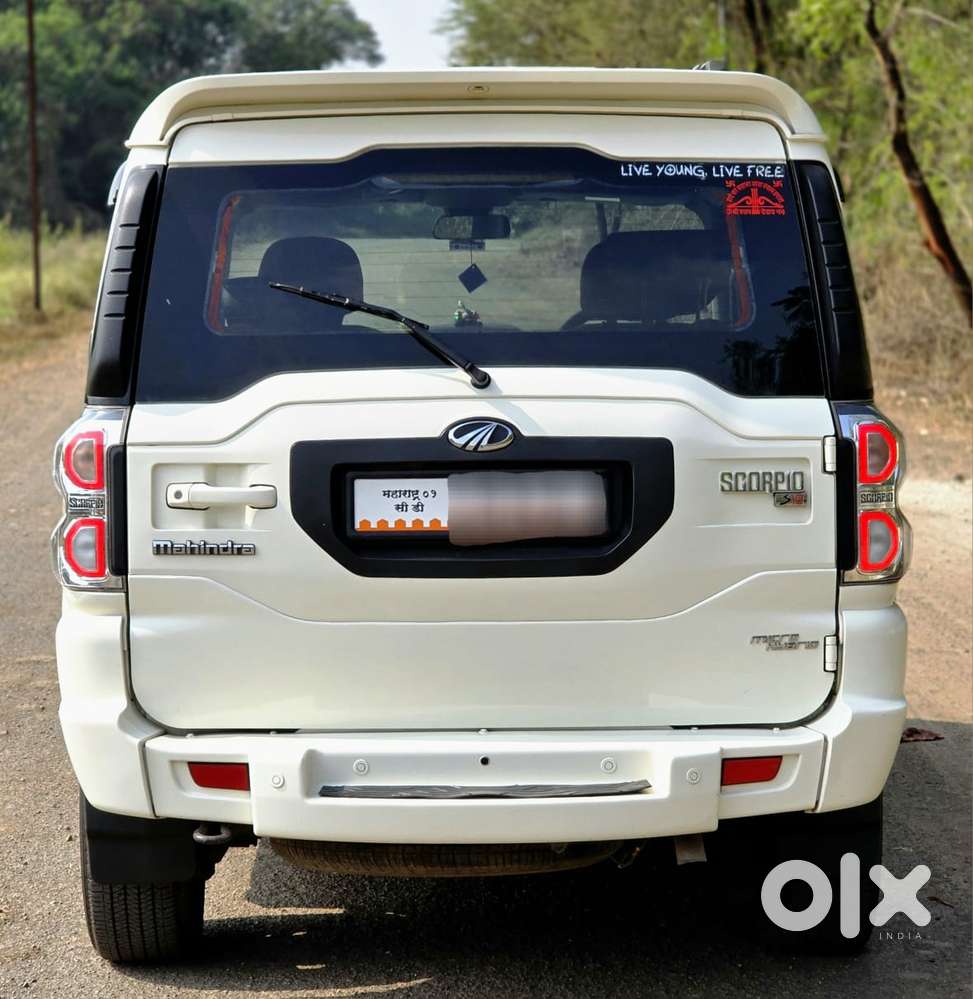 Mahindra Scorpio S10 8 Seater, 2015, Diesel