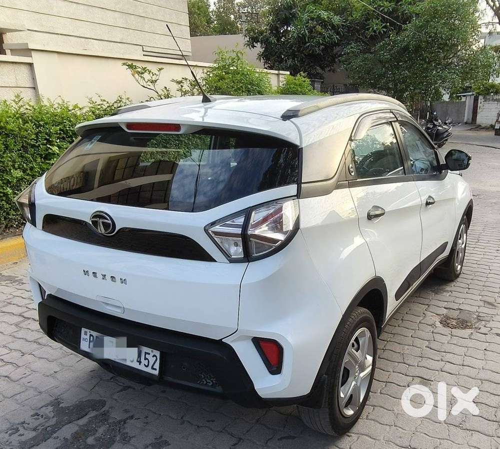 Tata Nexon 1.5 Revotorq Xm (s), 2023, Diesel