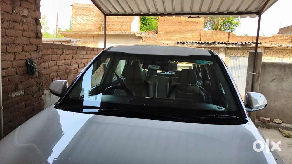 Kia Carens Premium 2024