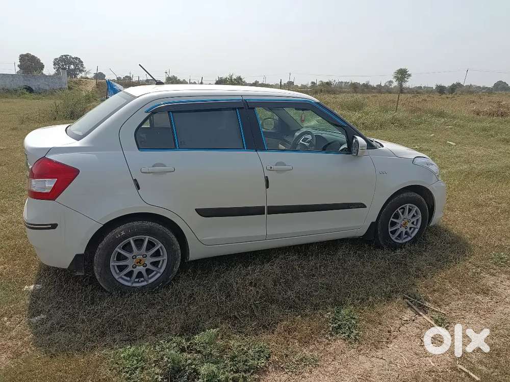 New Condition Swift Dzire Cng 2013 March Etawah Registration